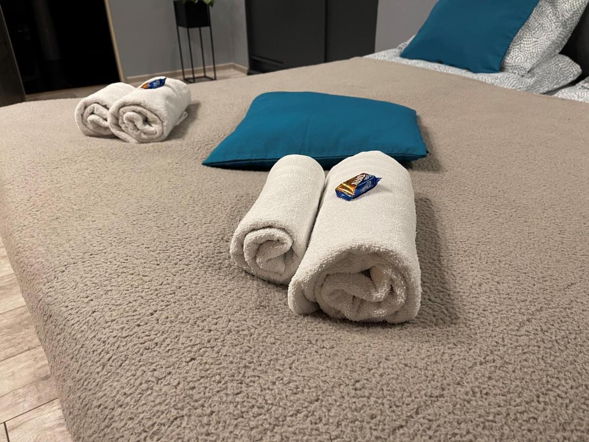 Apartamenty Pod Uwalonym Debem Jezow Sudecki Buitenkant foto